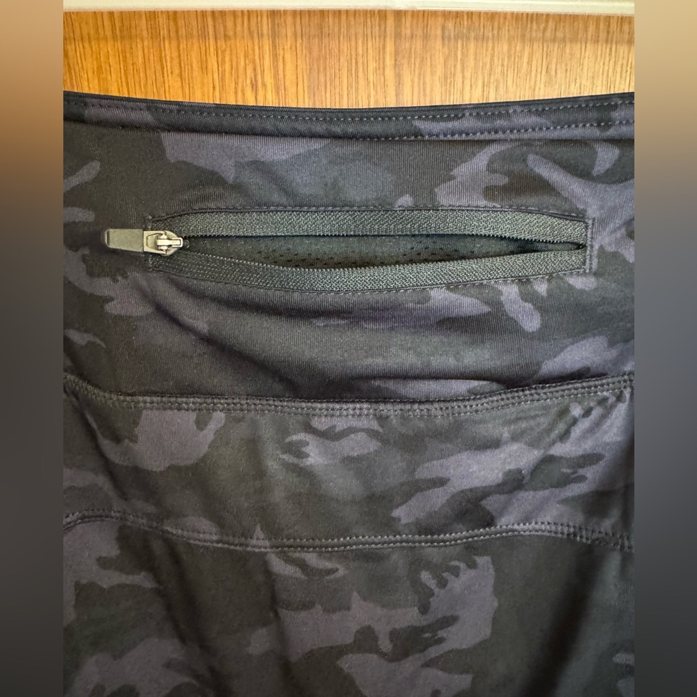 Ladies NWT size 2X tennis skort by Viodia, in a navy & black camouflage pattern - Picture 12 of 16